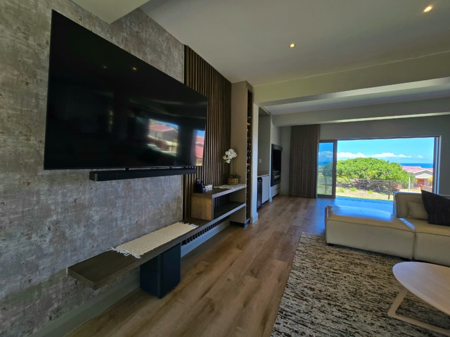 4 Bedroom Property for Sale in Outeniqua Strand Western Cape